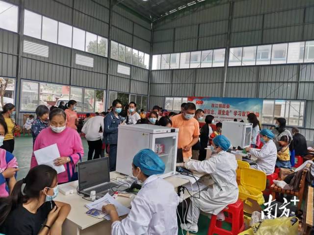 西江鎮(zhèn)有序推進(jìn)6-11歲兒童新冠疫苗接種工作。