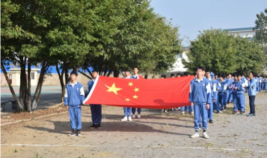 連州市職業(yè)技術(shù)學校、連州技工學校舉辦2019年廣播操比賽250.png
